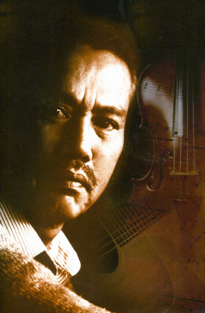 Phạm Đình Chương (1929 – 1991) là một nhạc sĩ tiêu biểu của dòng nhạc tiền chiến và là một tên tuổi lớn của tân nhạc Việt Nam. - PhamDinhChuong